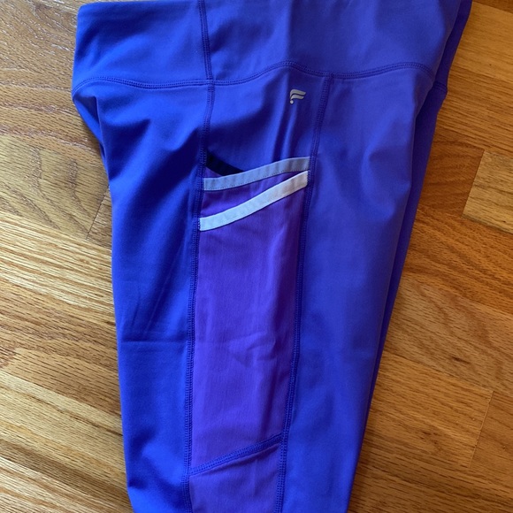 Fabletics! - Picture 7 of 9